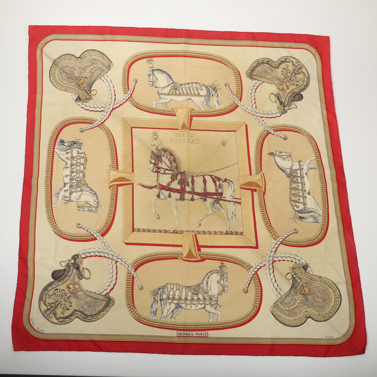 HERMÈS. Bufanda, «Grand Apparatus», seda, Francia.