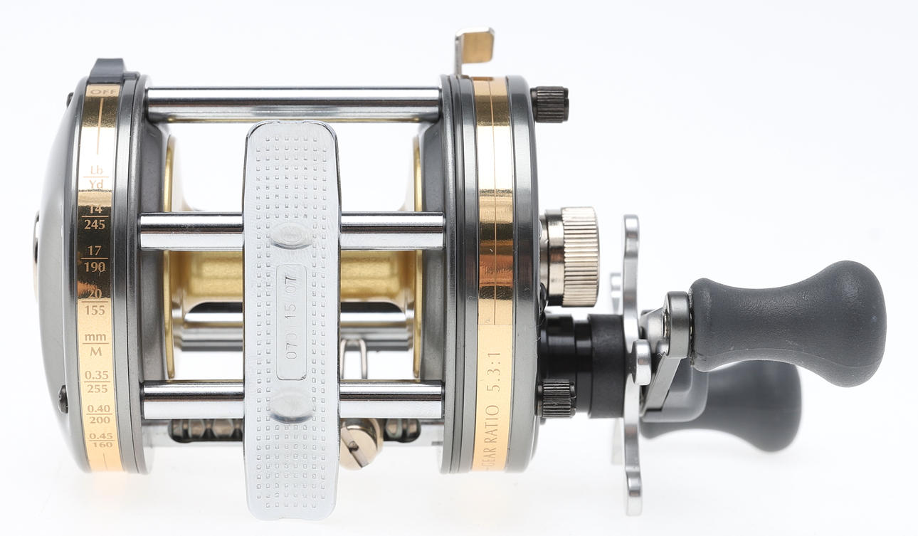 Abu Garcia six star 両軸リール Abu Garcia six star 両軸リール