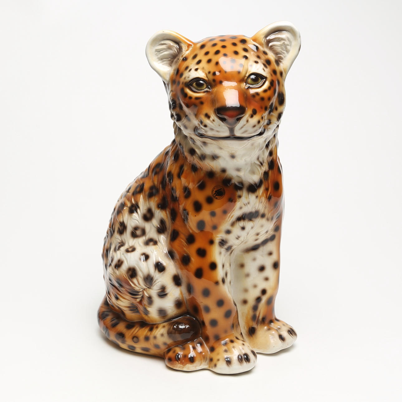 DEKORATIV LEOPARD, porcelæn.