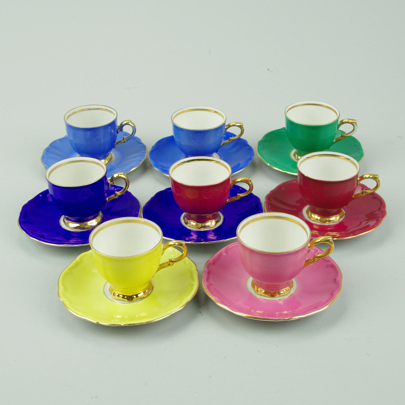 MOCKASERVIS porslin, olikfärgade, Bareuther, Bavaria.