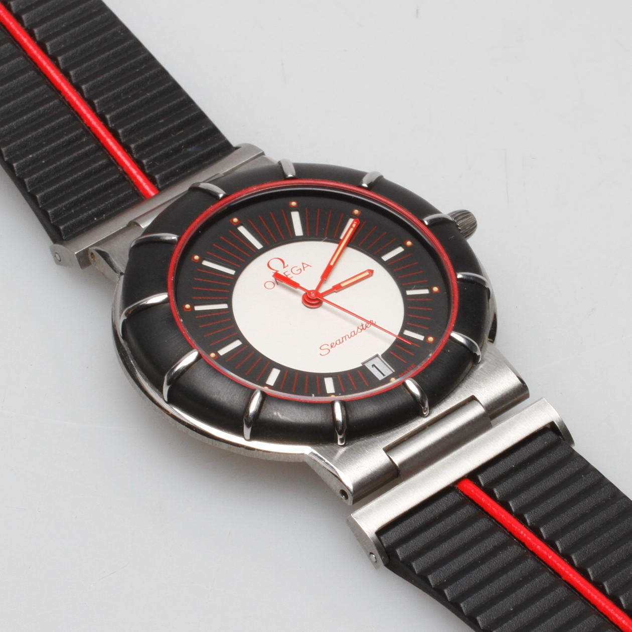HERRARMBANDSUR, Omega Seamaster, New old stock.