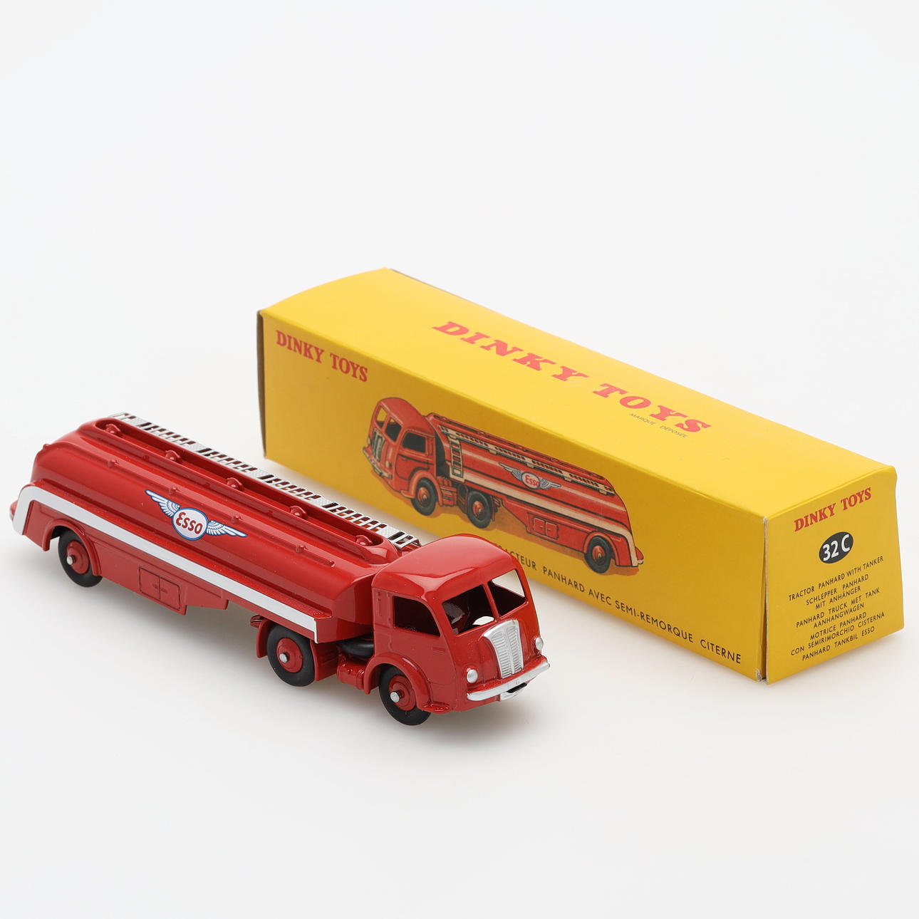 ミニカー Dinky Toys 32c Citerne Titan ESSO DINKY TOYS, the No. 32c, Tanker truck Panhard with Esso tank. Toys