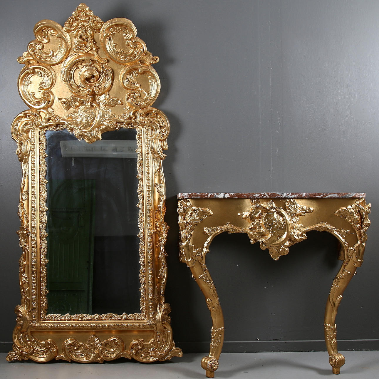 SPEGEL och TRYMÅBORD, trä, pastellage och marmor, rokokostil, 1800-tal.