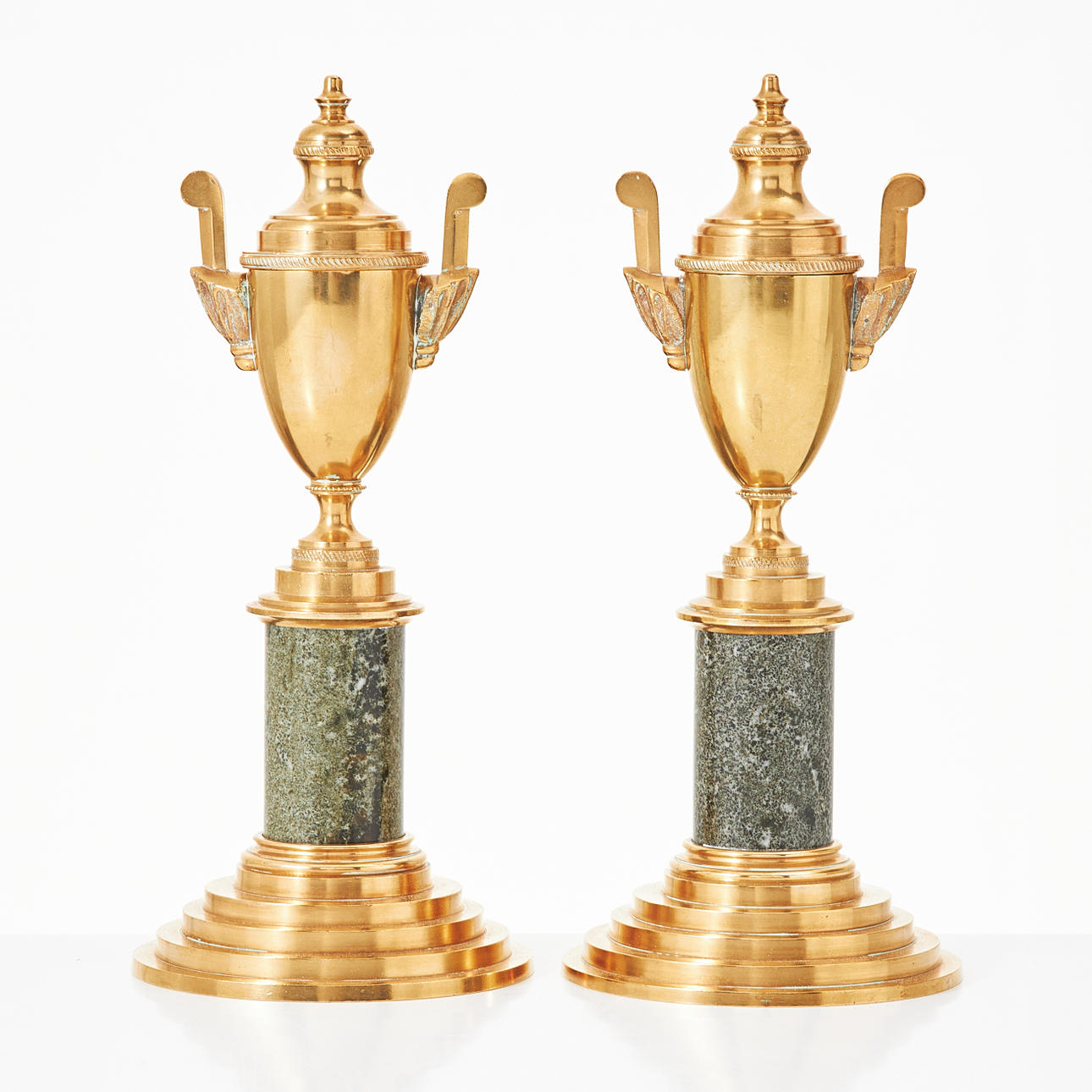 SKULTUNA BRUK, kasoletit, 1 pari, messinki.