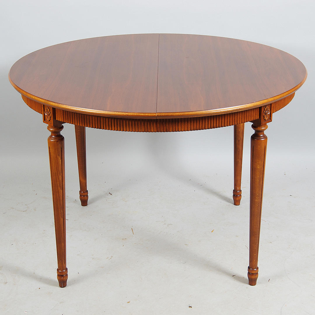 STOLAR SAMT BORD, mahogny, 7 delar, gustaviansk stil.