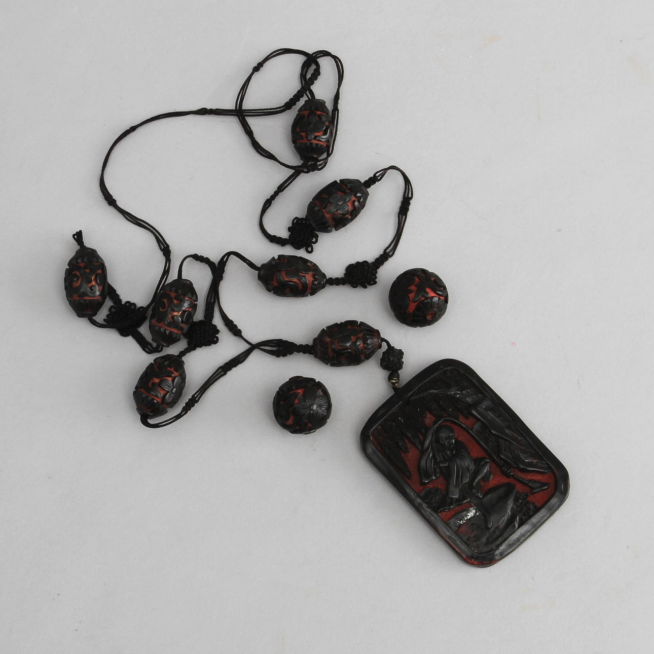 AMULETT, Kina, 1900-tal.