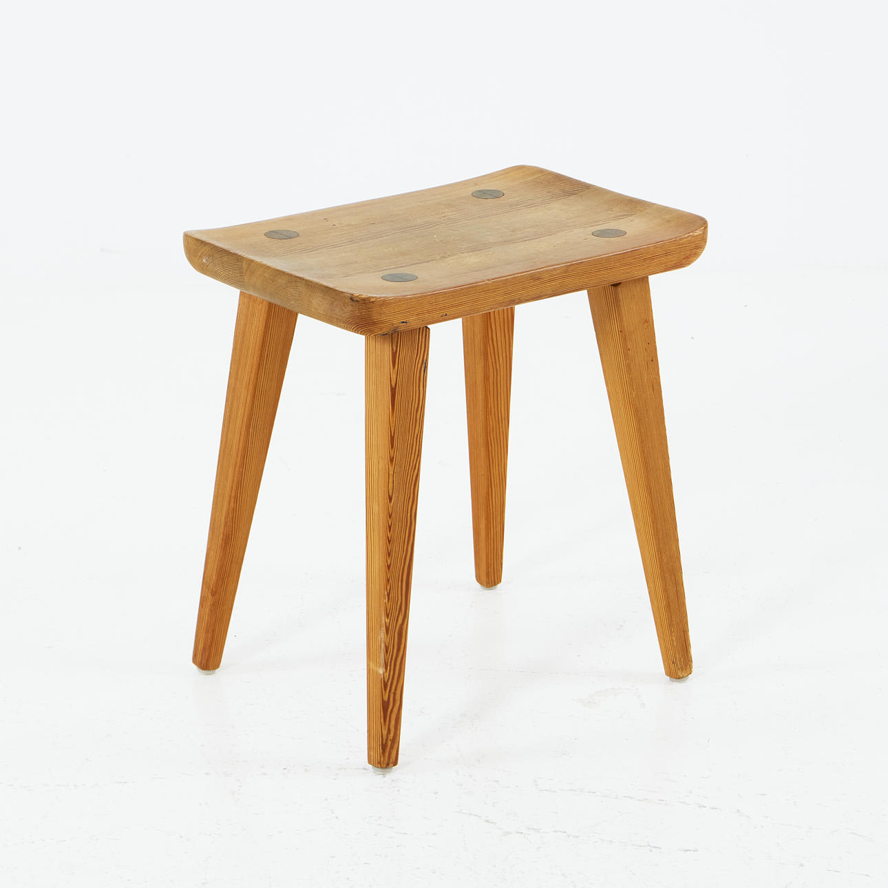 CARL MALMSTEN. “Visingsö”, stool, pine.
