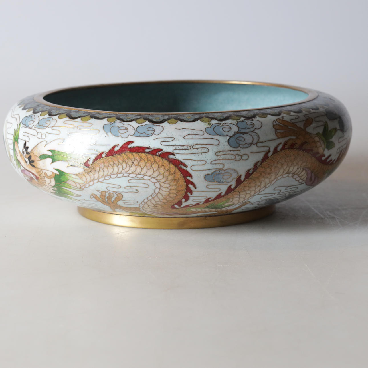 MALJA, cloisonné, Kiina, 1900-luku.