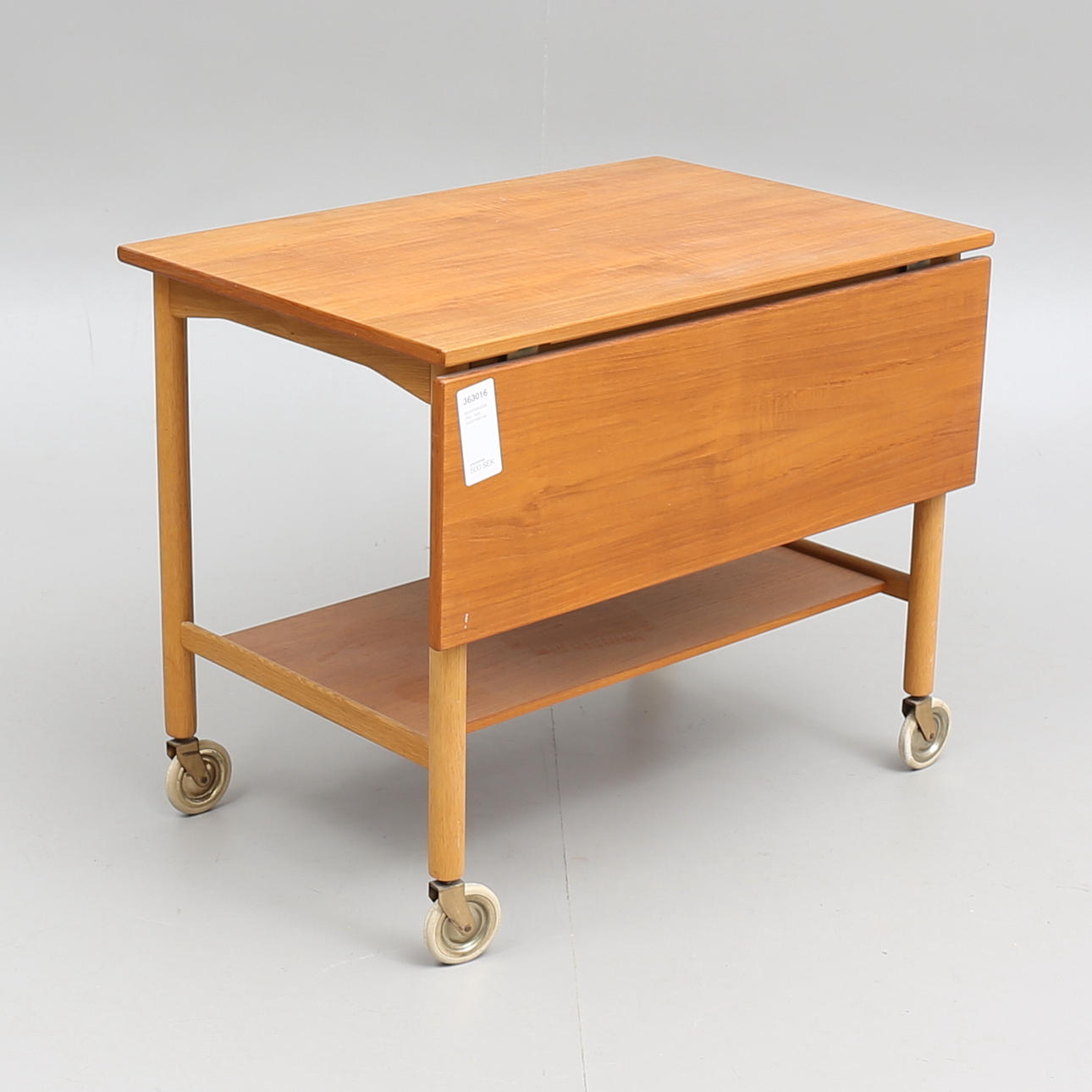 SERVERINGSBORD på hjul, teak, Gemla, 1950/1960-tal.