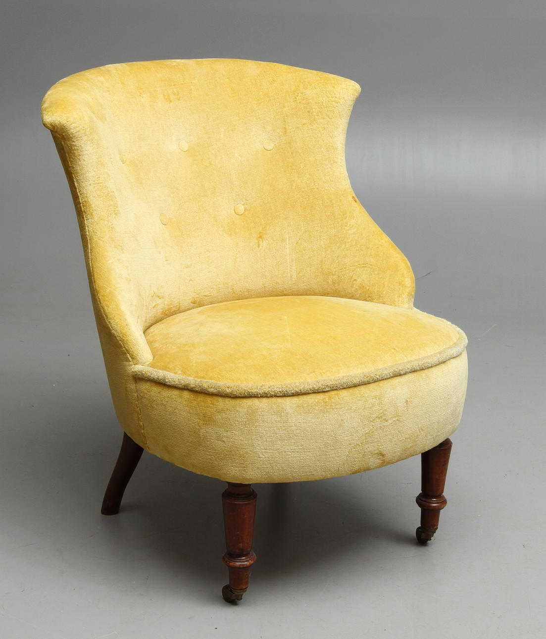 EMMAFÅTÖLJ, 1800-talets slut.