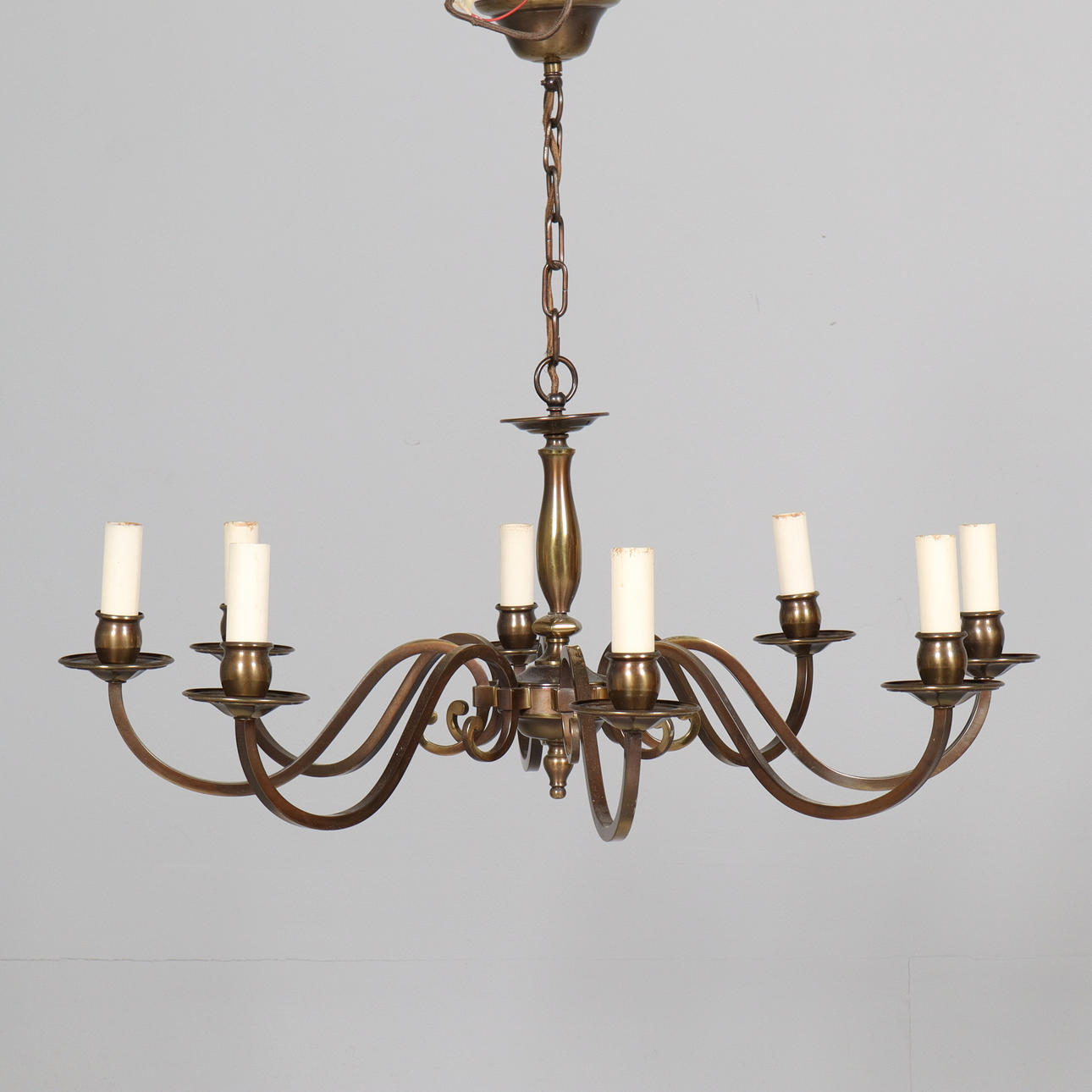 LÁMPARA DE ARAÑA, metal, 8 brazos.