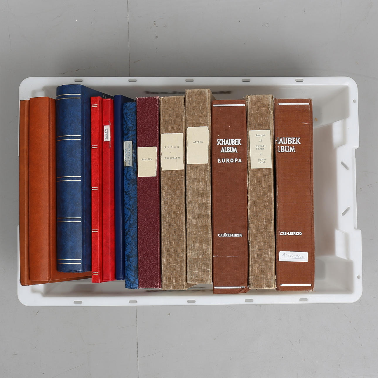 FRIMÄRKEN, 14 album.