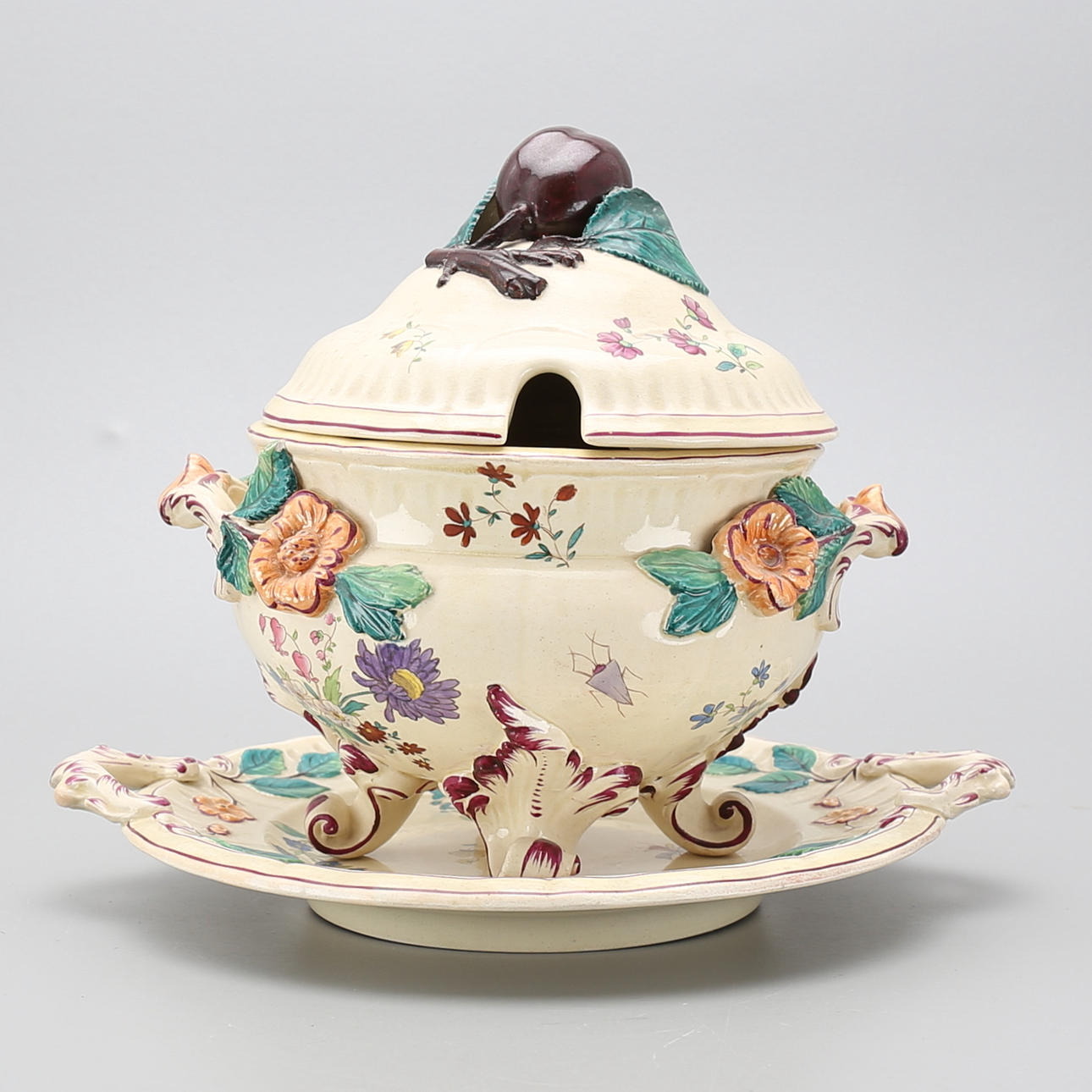 TERRIN med fat, Rörstrand, 1800-tal.