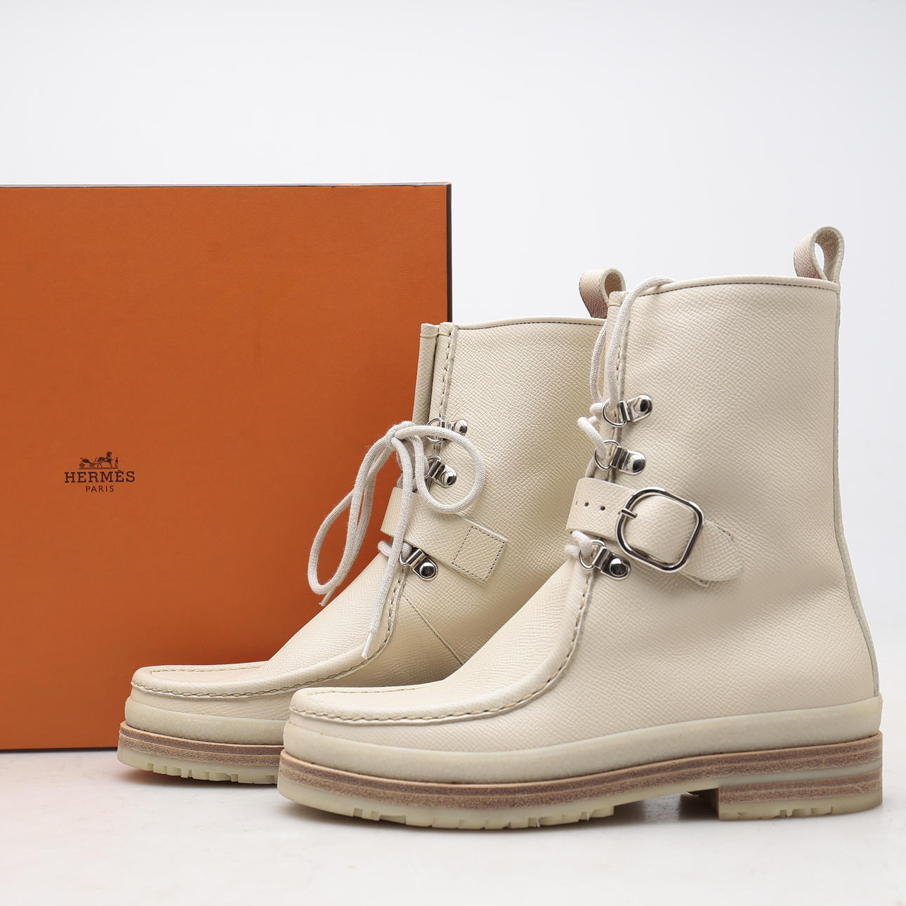 HERMÈS. stövlar.