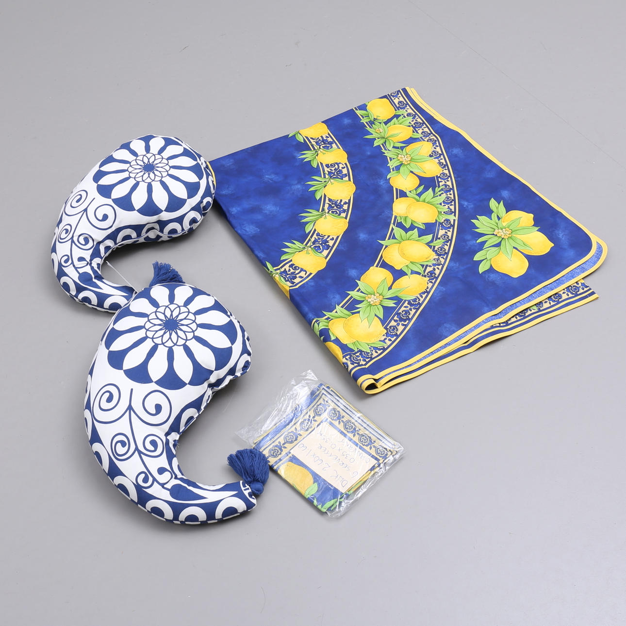 DUG, SERVIETTER OG PUDER, Provence stil, moderne.