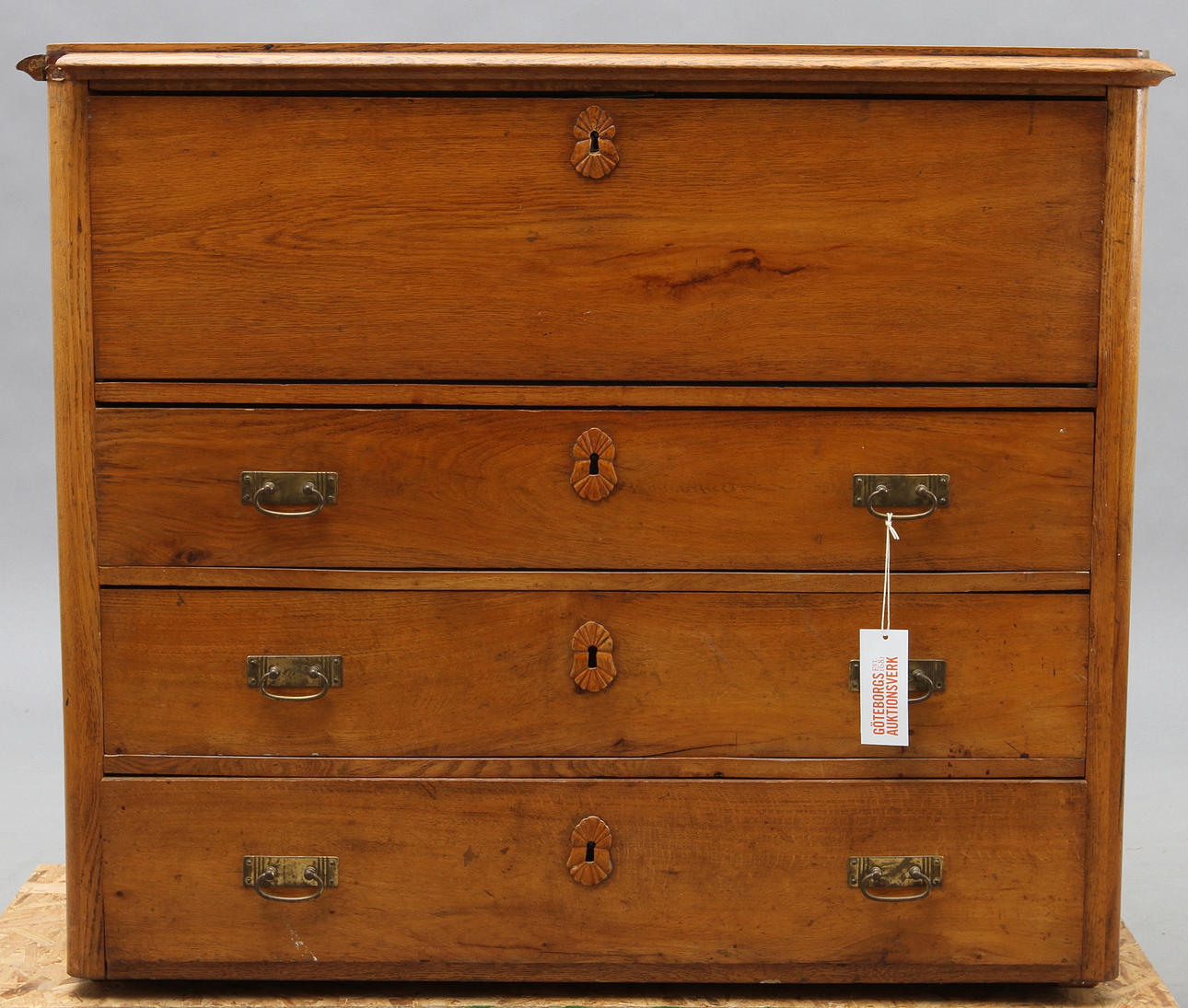 SKRIVBYRÅ. Ek, 1800-tal.