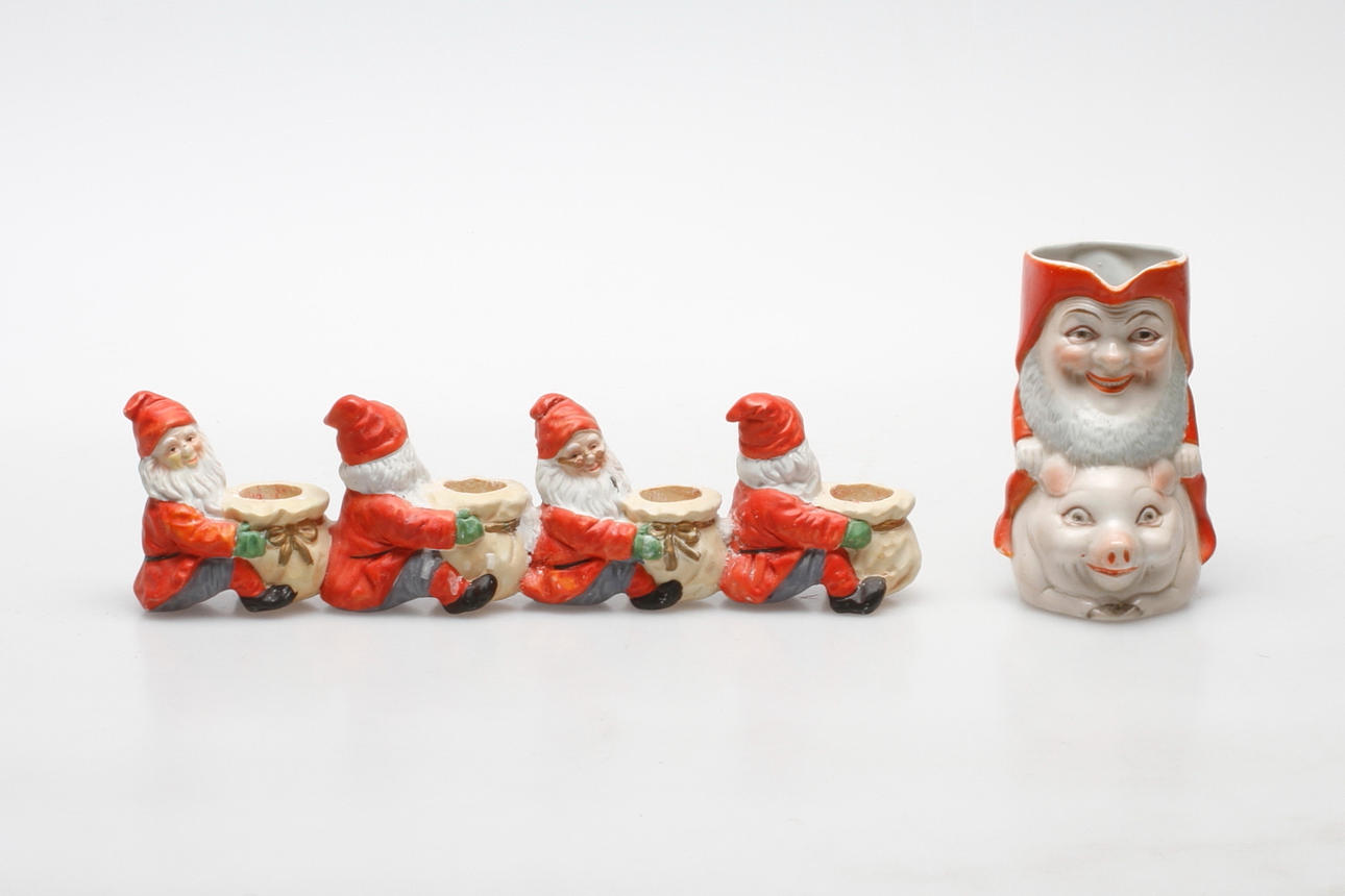 ADVENTSLJUSSTAKE och KANNA porslin, 1900-tal.