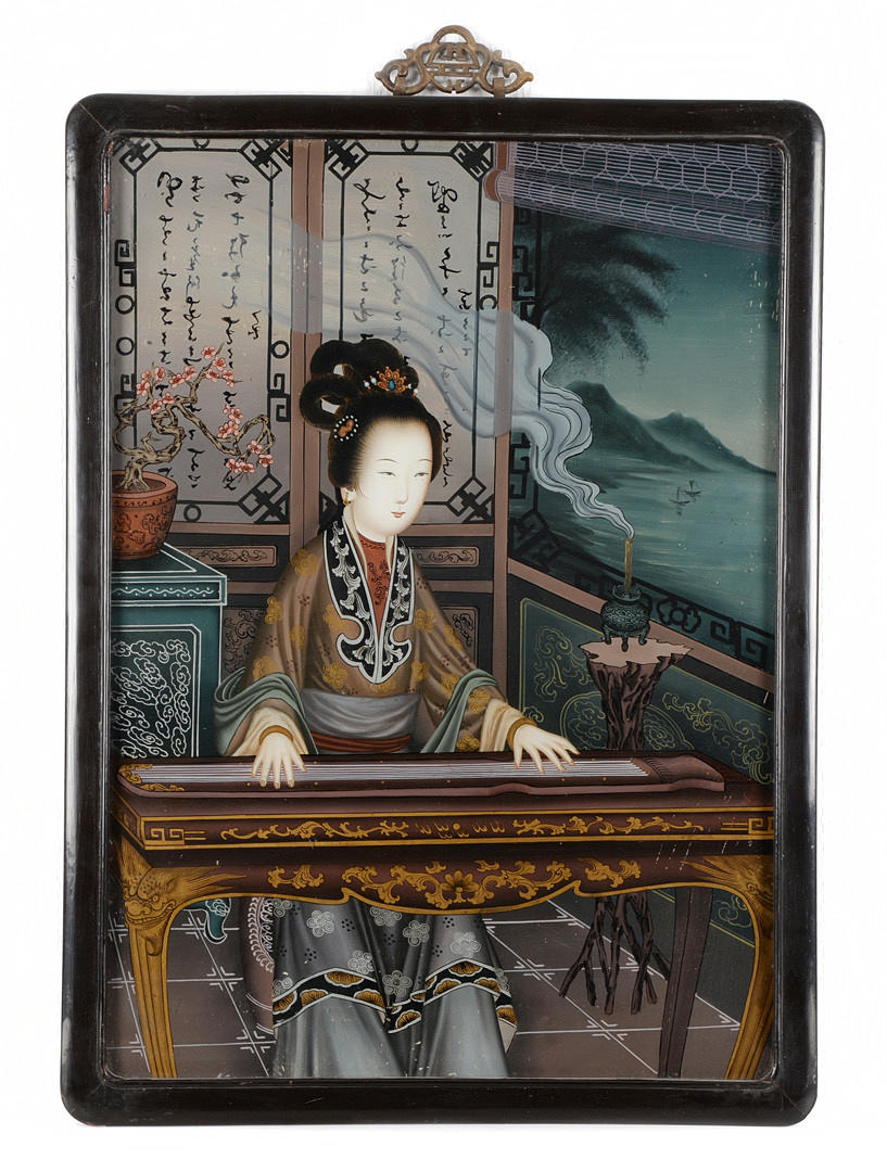 WANDBILD, CHINA. Harpspelande prinsessa på slottets terrass med utsikt över landskapet.