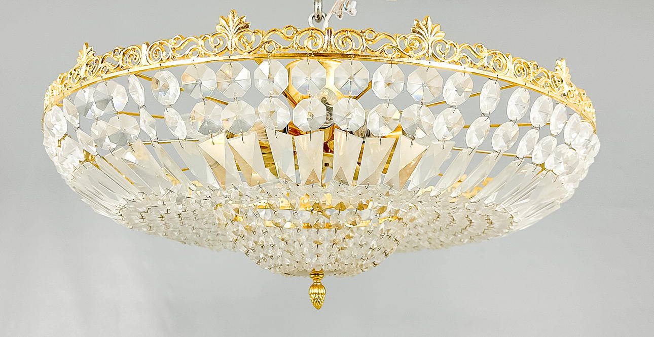 CEILING PLAFOND with prisms, brass, 20th century.