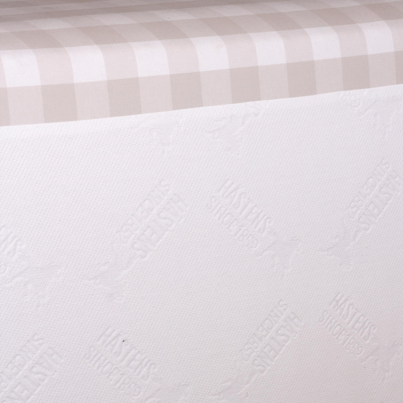 SÄNG, Hästens, 2000-tal.