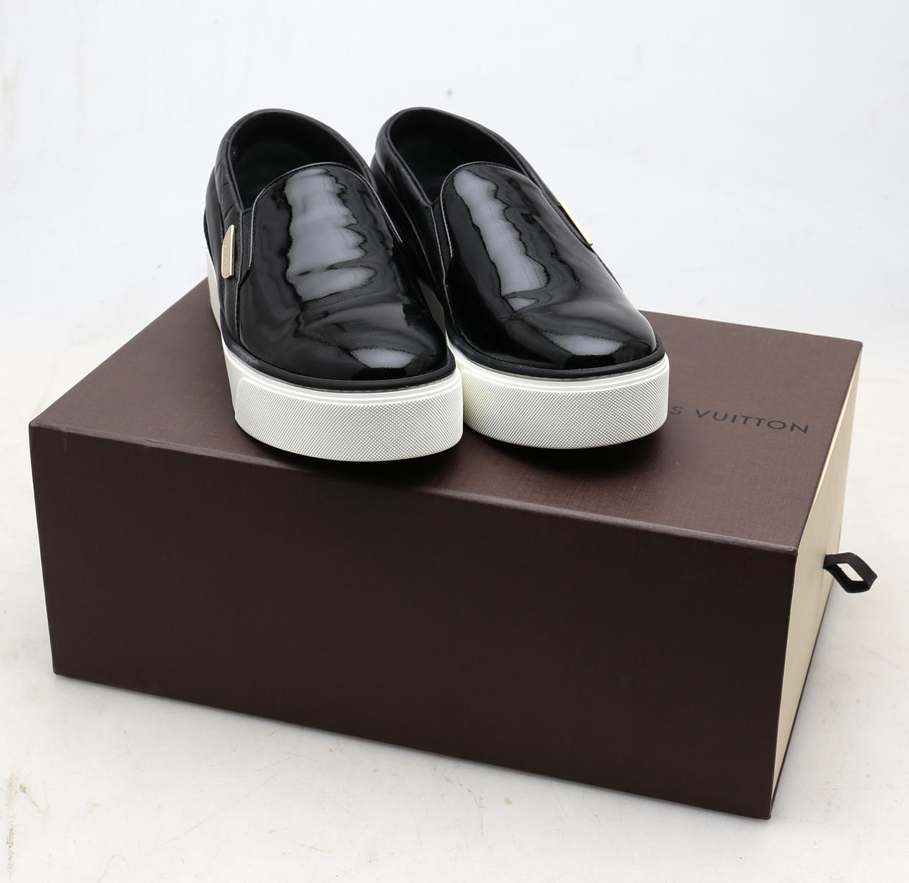 LOUIS VUITTON. Skor.