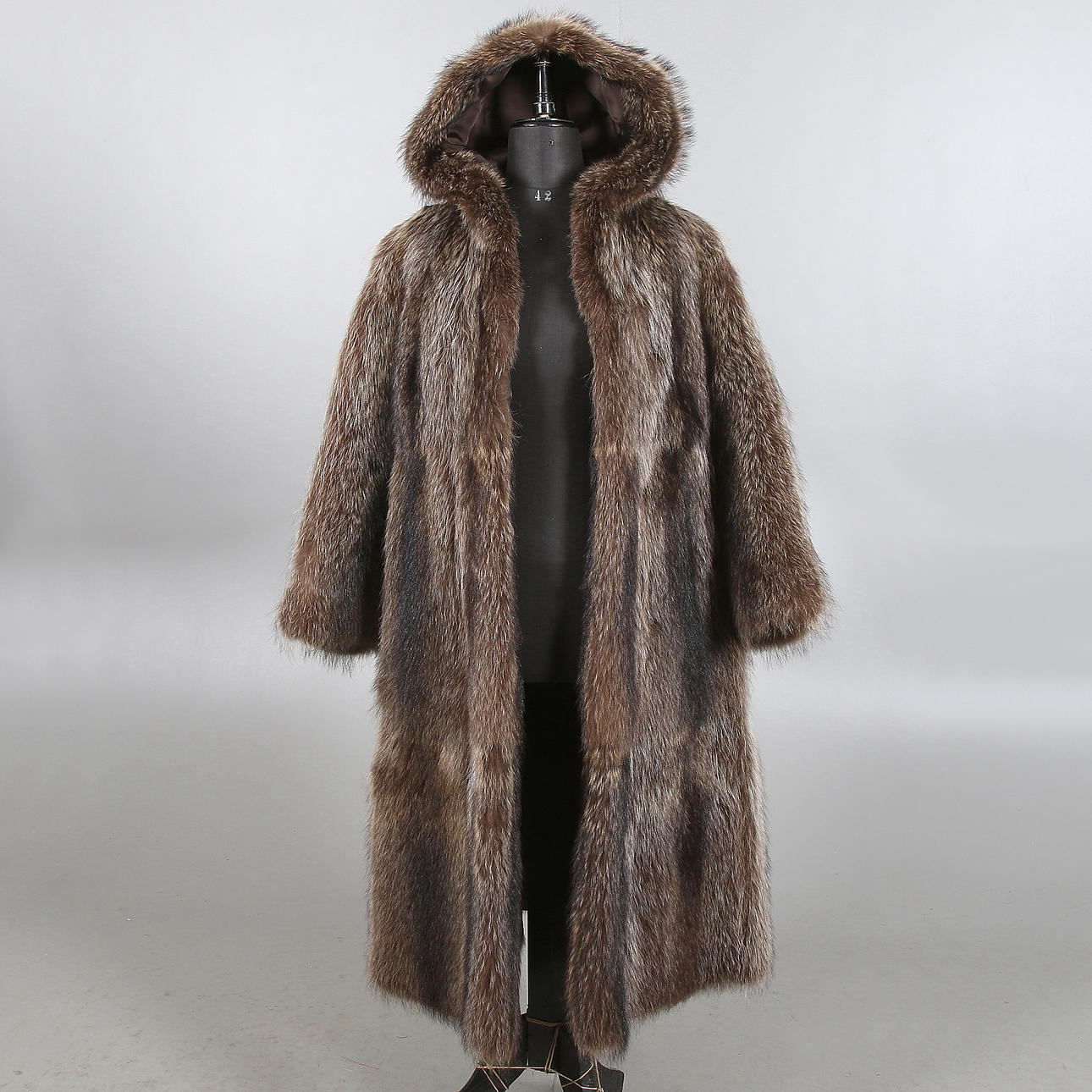 PÄLSKAPPA och MÖSSA, bisam, bl.a. Hudiksvalls päls,1900-tal. Strl 36.