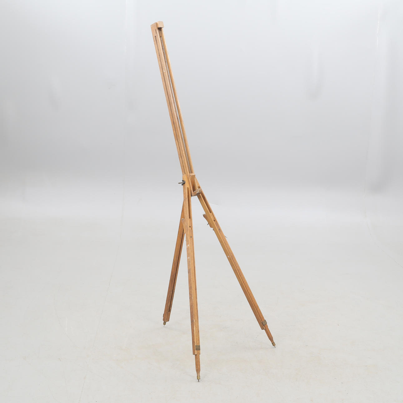 STAFFELEI, zusammenklappbar.