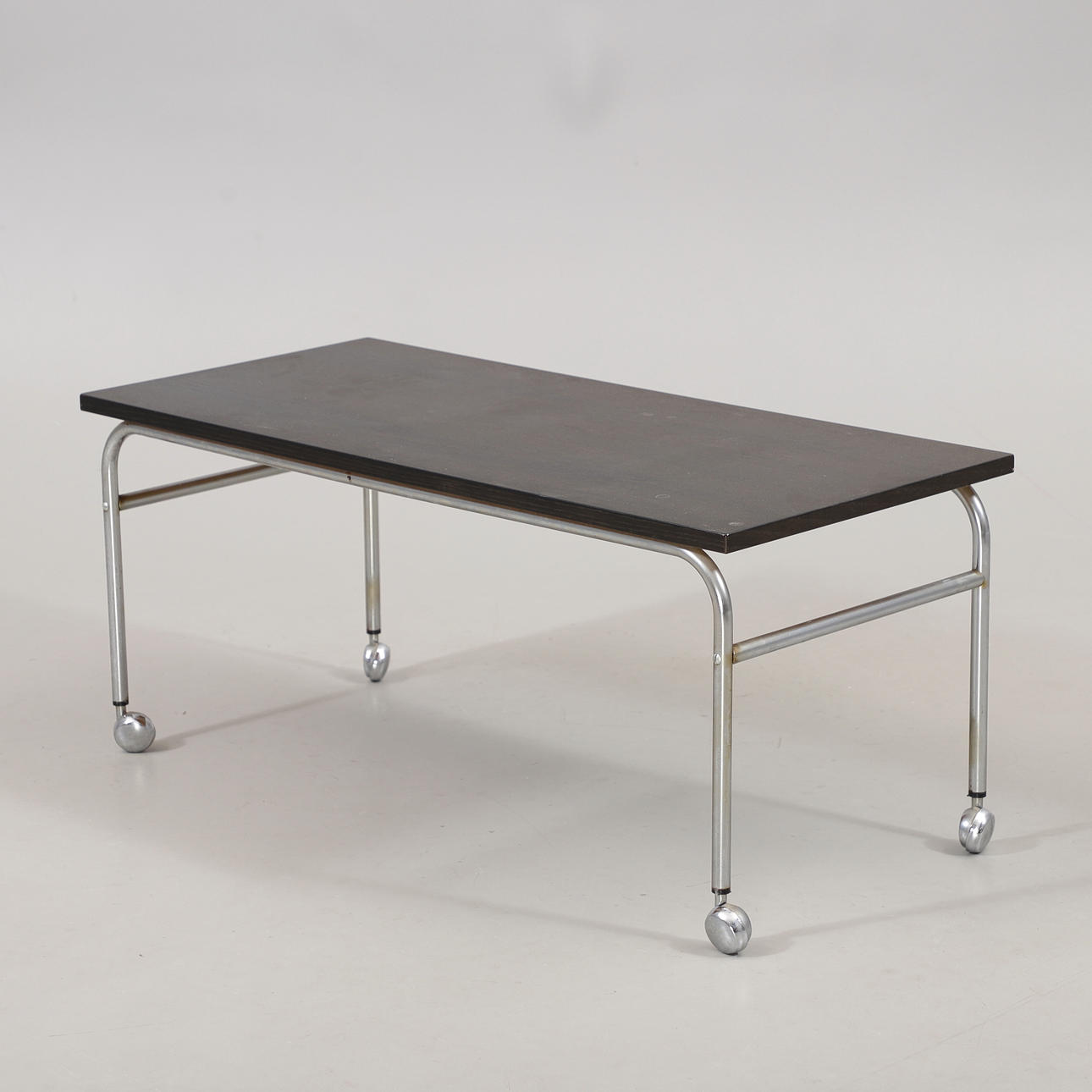 SOFFBORD, Krom/trä, 1900-talets senare del.