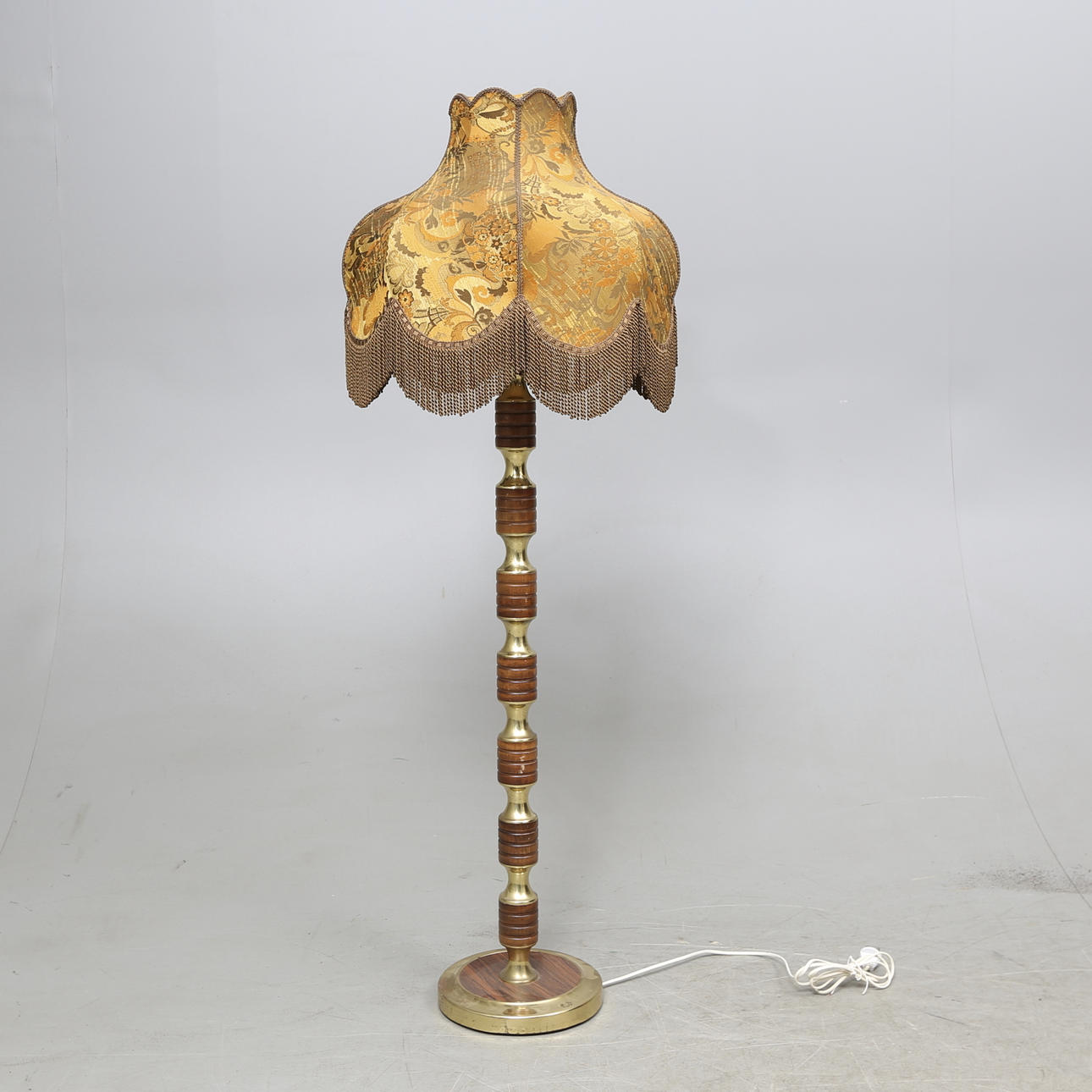 GOLVLAMPA, 1960/70-tal.