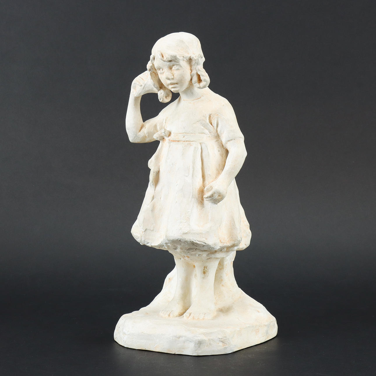 ALICE NORDIN. Mädchen mit Muschel.