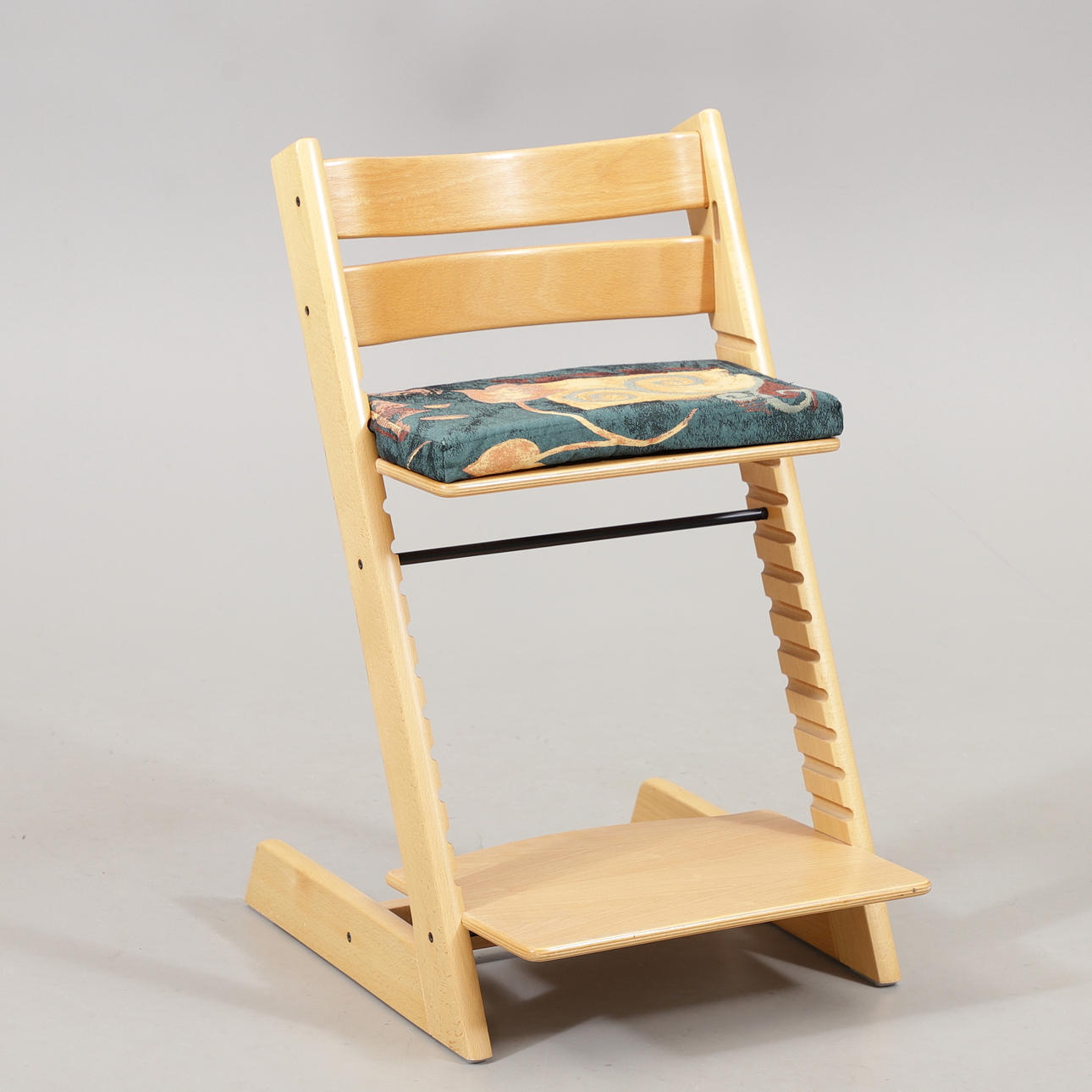 KINDERSTUHL, Buch, „Tripp Trapp“, Stokke.