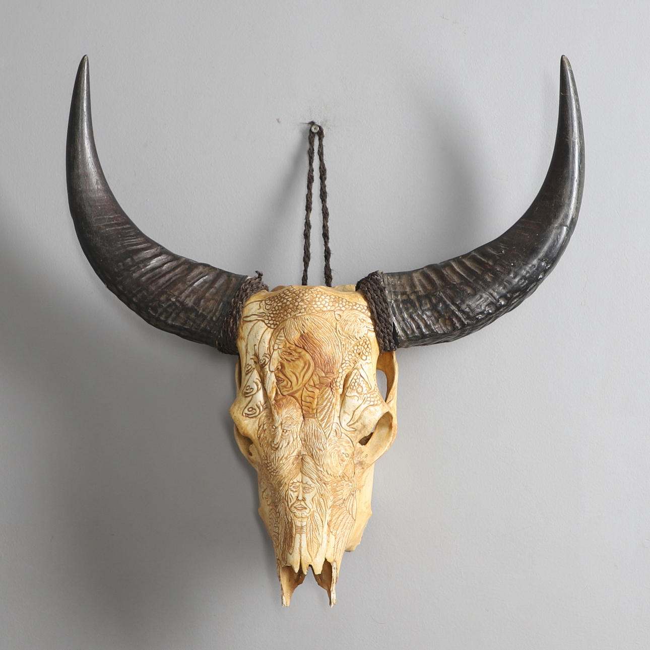 EN SNIDAD BUFFELSKALLE.