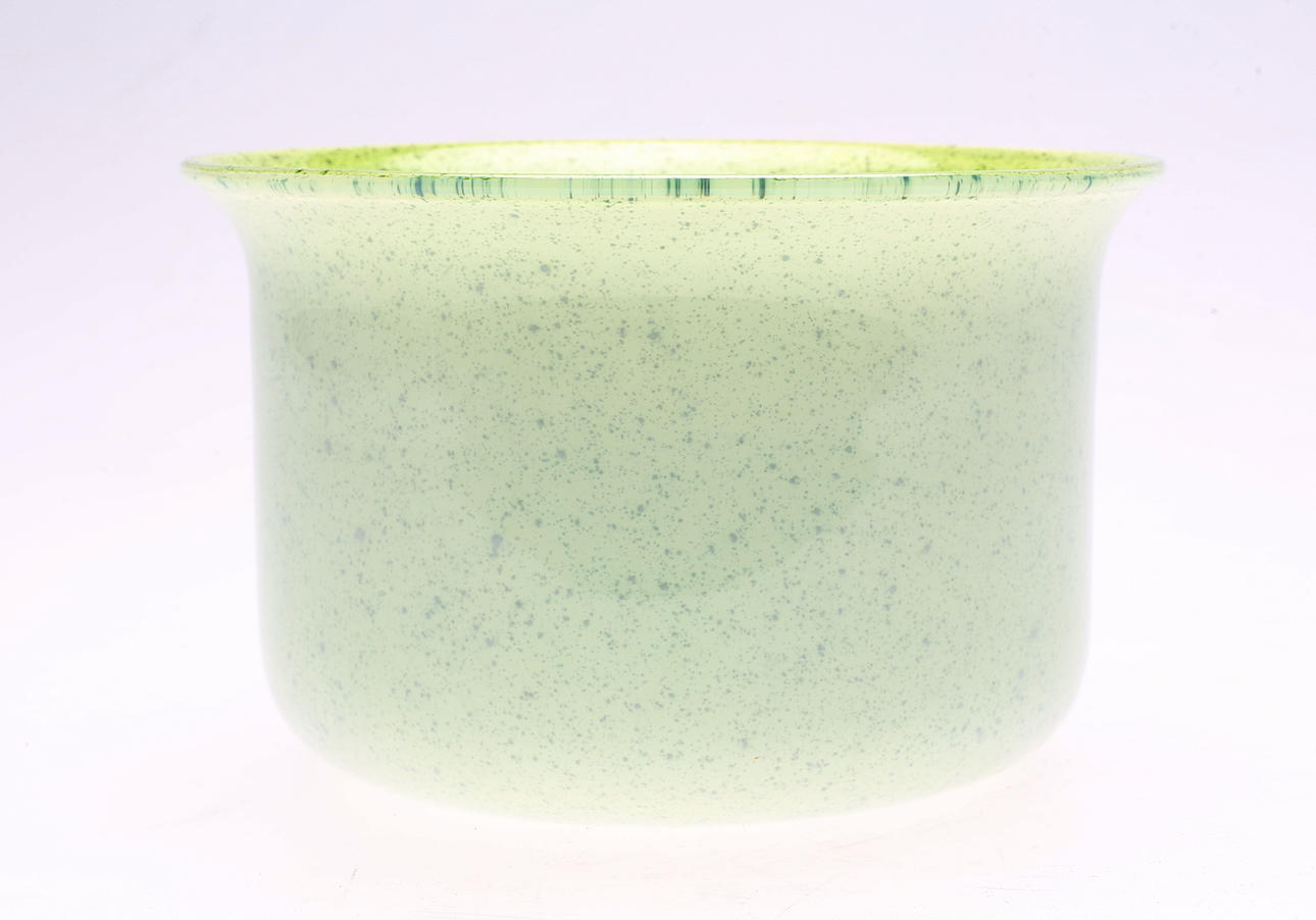 KONSTGLAS, skål, Ingeborg Lundin, Orrefors, signerad.