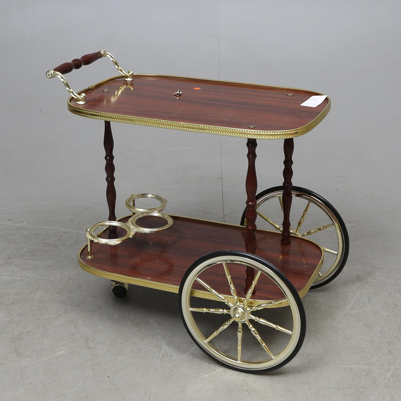 SERVERINGSVAGN, 1900-tal.