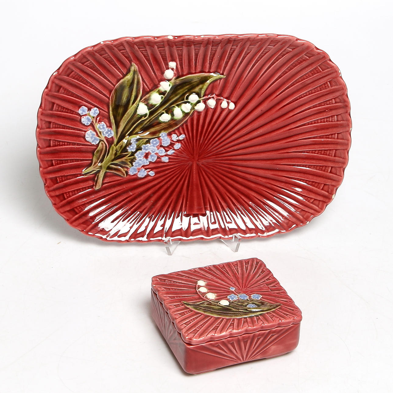 SERVERINGSFAT och LOCKASK, majolika, Schramberg Majolika Fabrik, Tyskland, 1900-talets mitt.