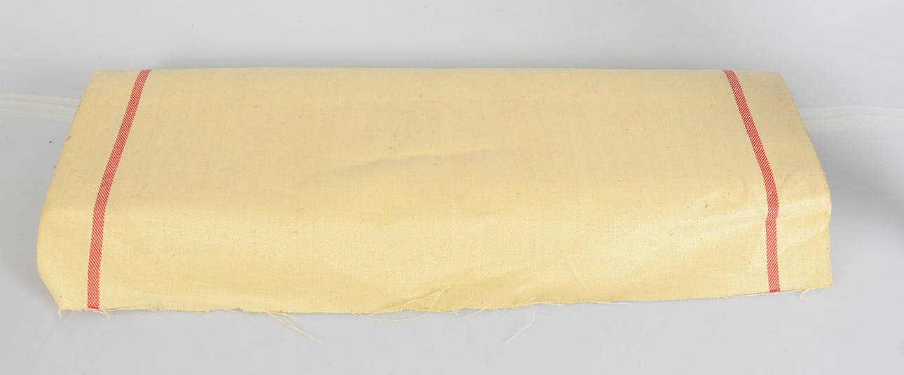 LINNEVÄV,Ca 20 meter, Oskarströms linneväveri.