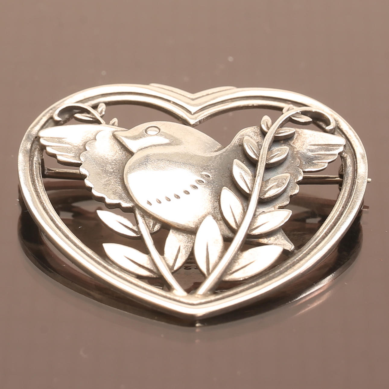 GEORG JENSEN. BROCHE, sterlingsølv, „Model 239", Danmark.