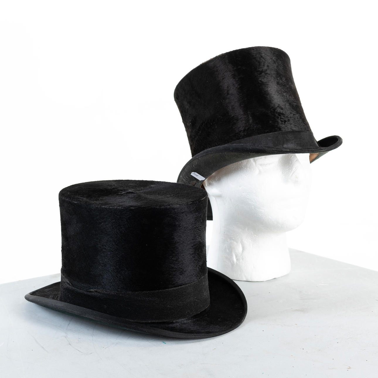 HIGH HATS, 2 pcs.