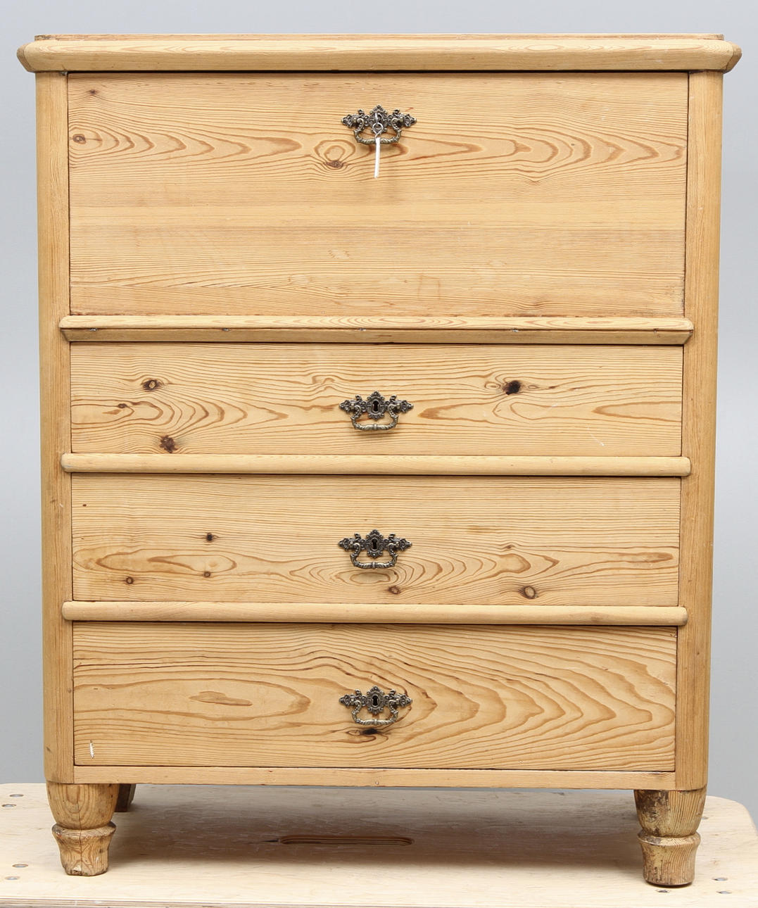 CHIFFONJE, 1800-tal.