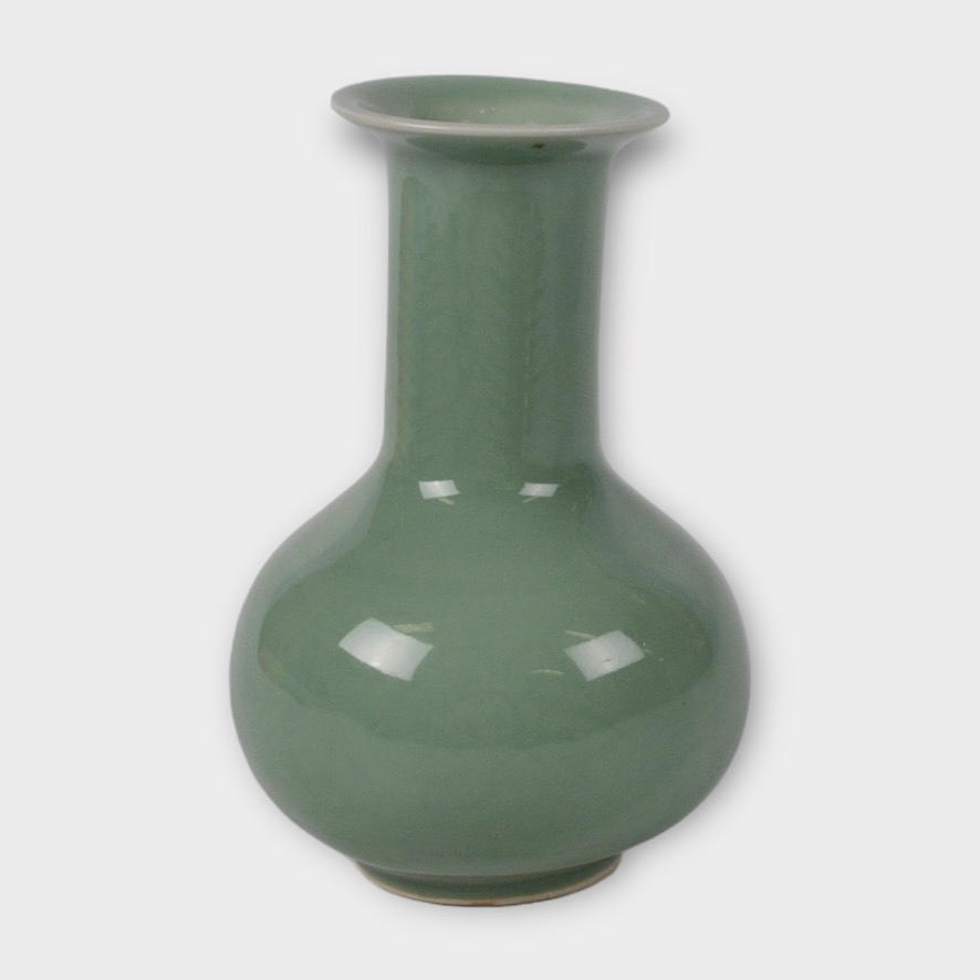 VAS, porslin, Kina, 1900-tal.