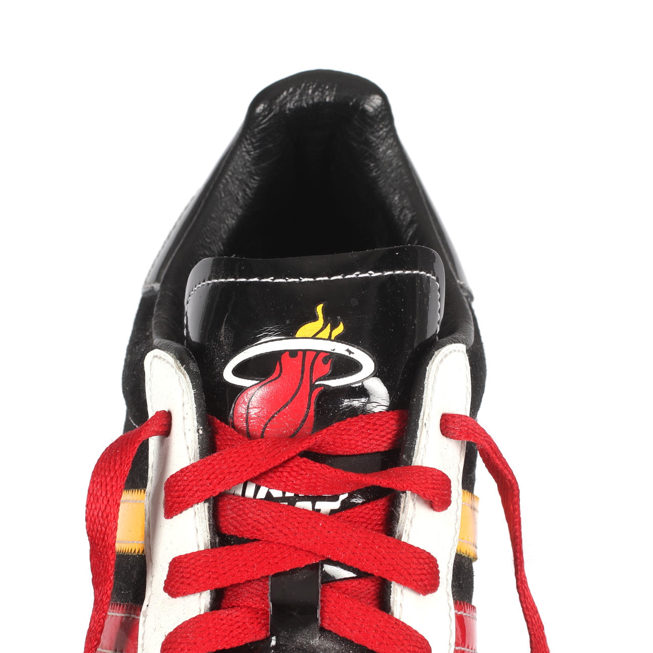 SHOES, Adidas Originals Superstar 1 NBA Series Miami Heat, Suede. 2006.  Vintage & Designer Fashion - Auctionet