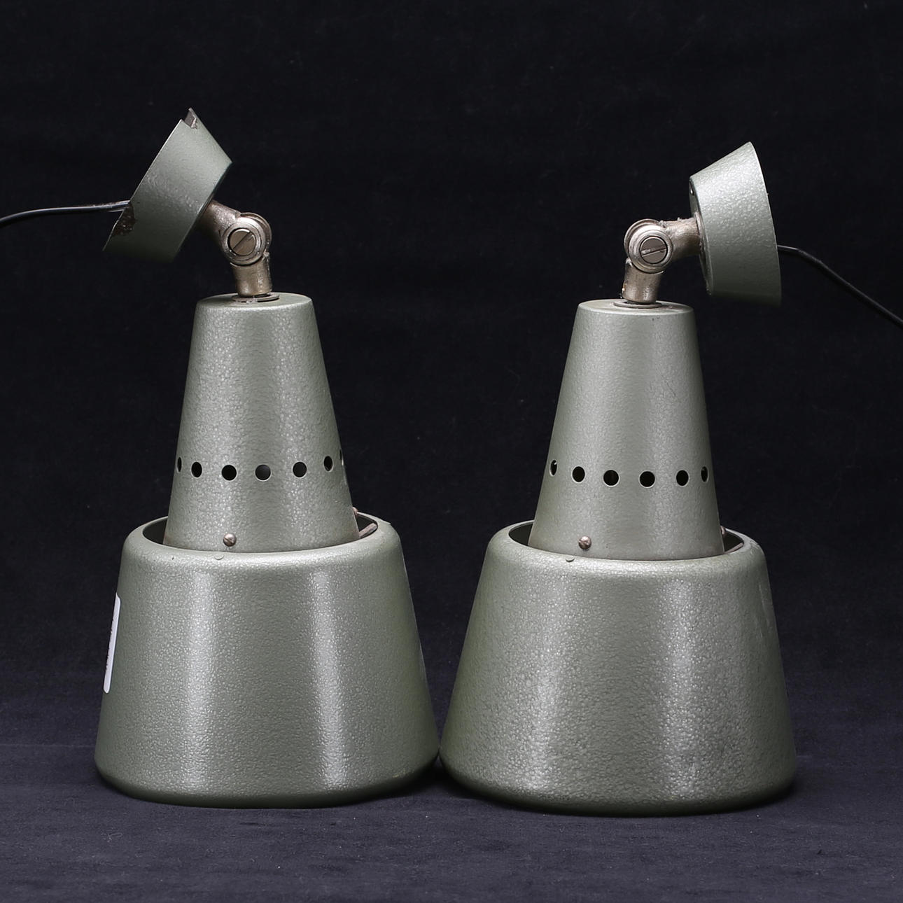 VÄGGLAMPOR, 2 st, industri, 1950/1960-talet.