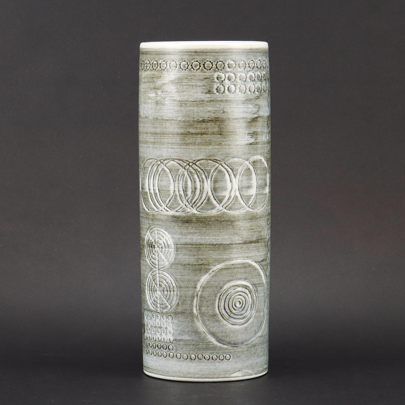 OLLE ALBERIUS. A vase, Rörstrand, Sarek. Ceramics & Porcelain