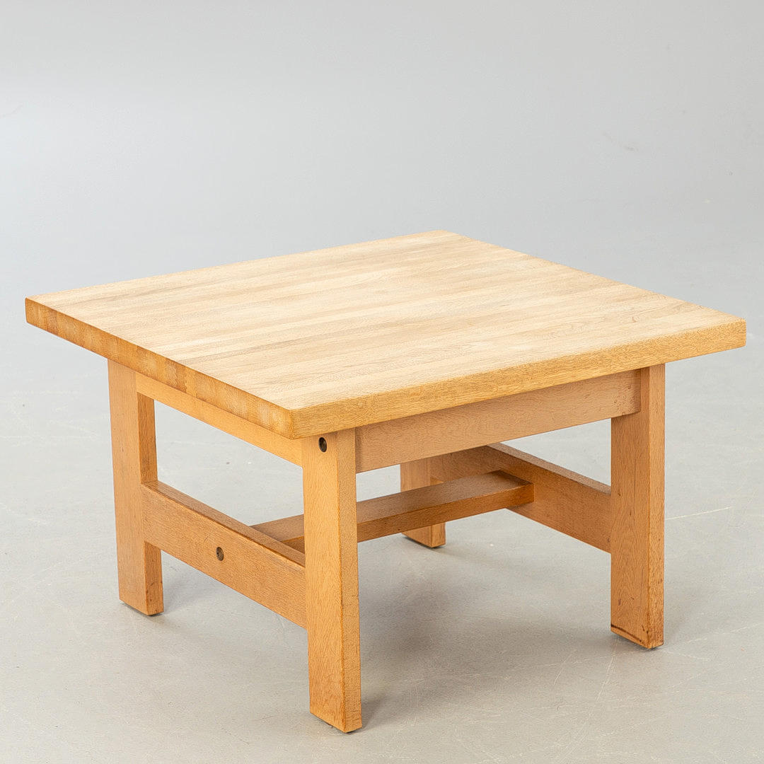 Laboremus Viborg, ek soffbord, Danmark.