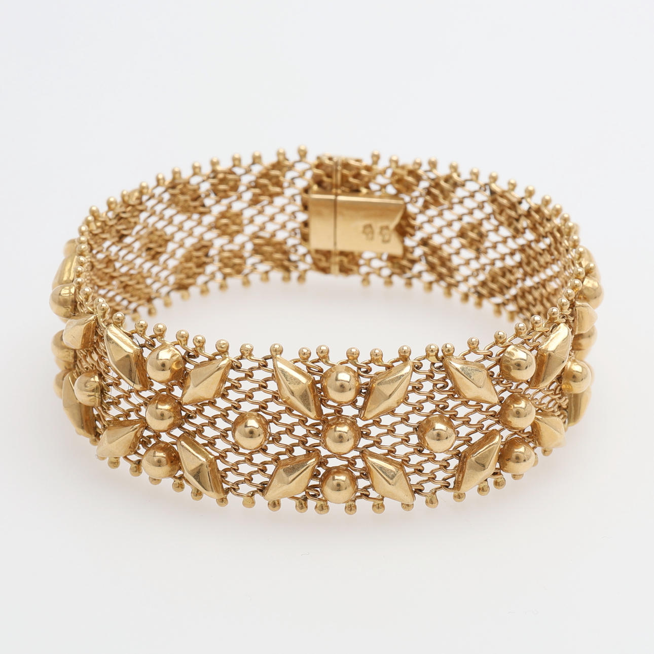 ARMBÅND, 18K GULD, FANTASY LINK Ca. 31,1 g.