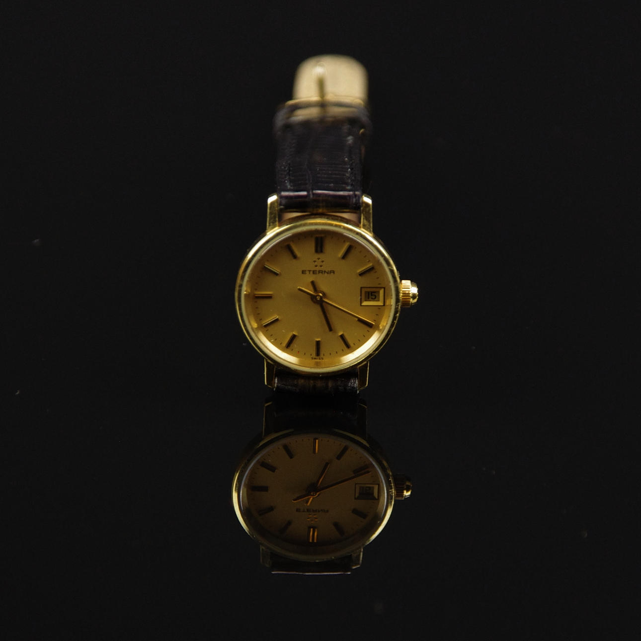 ARMBANDSUR, Eterna, boett i 18K guld.