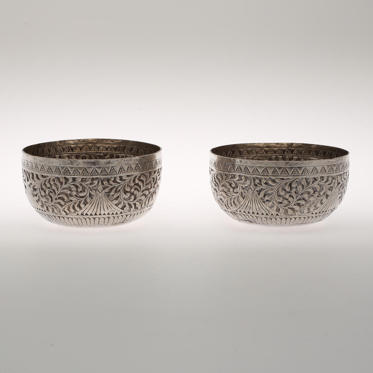 SKÅLAR, ett par, Silver. Orientaliska, 1800-tal.