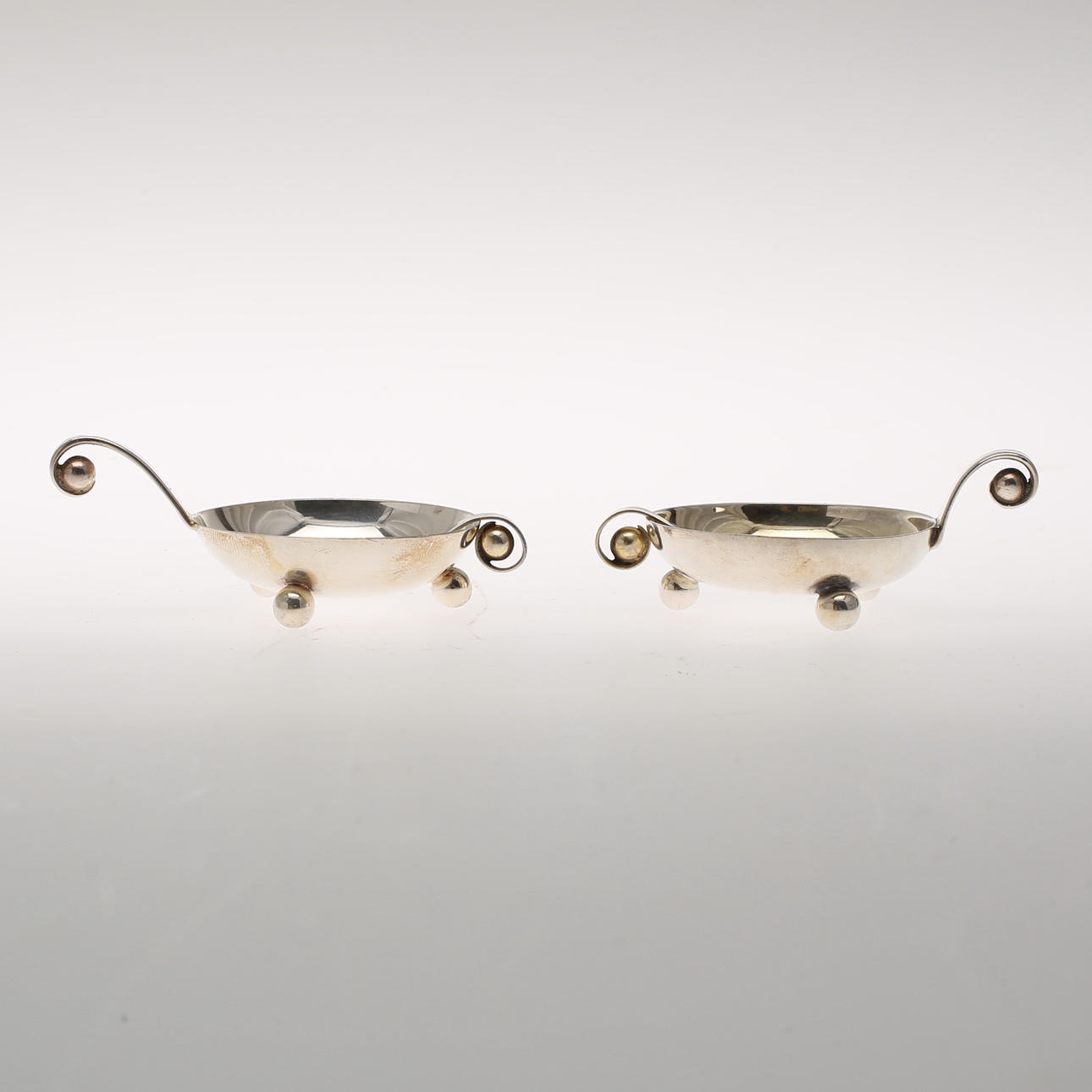 SALTKAR, ett par GAB, silver.