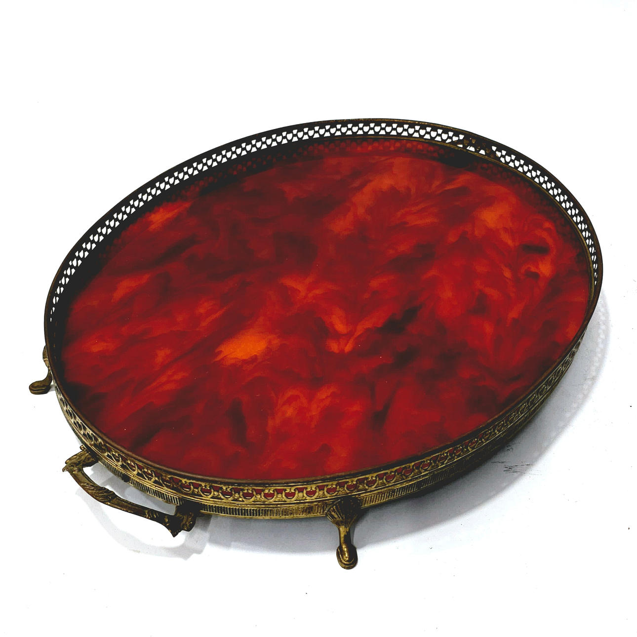 OVAL TORTOISESHELL SHAPED METAL FOUNTAIN.
