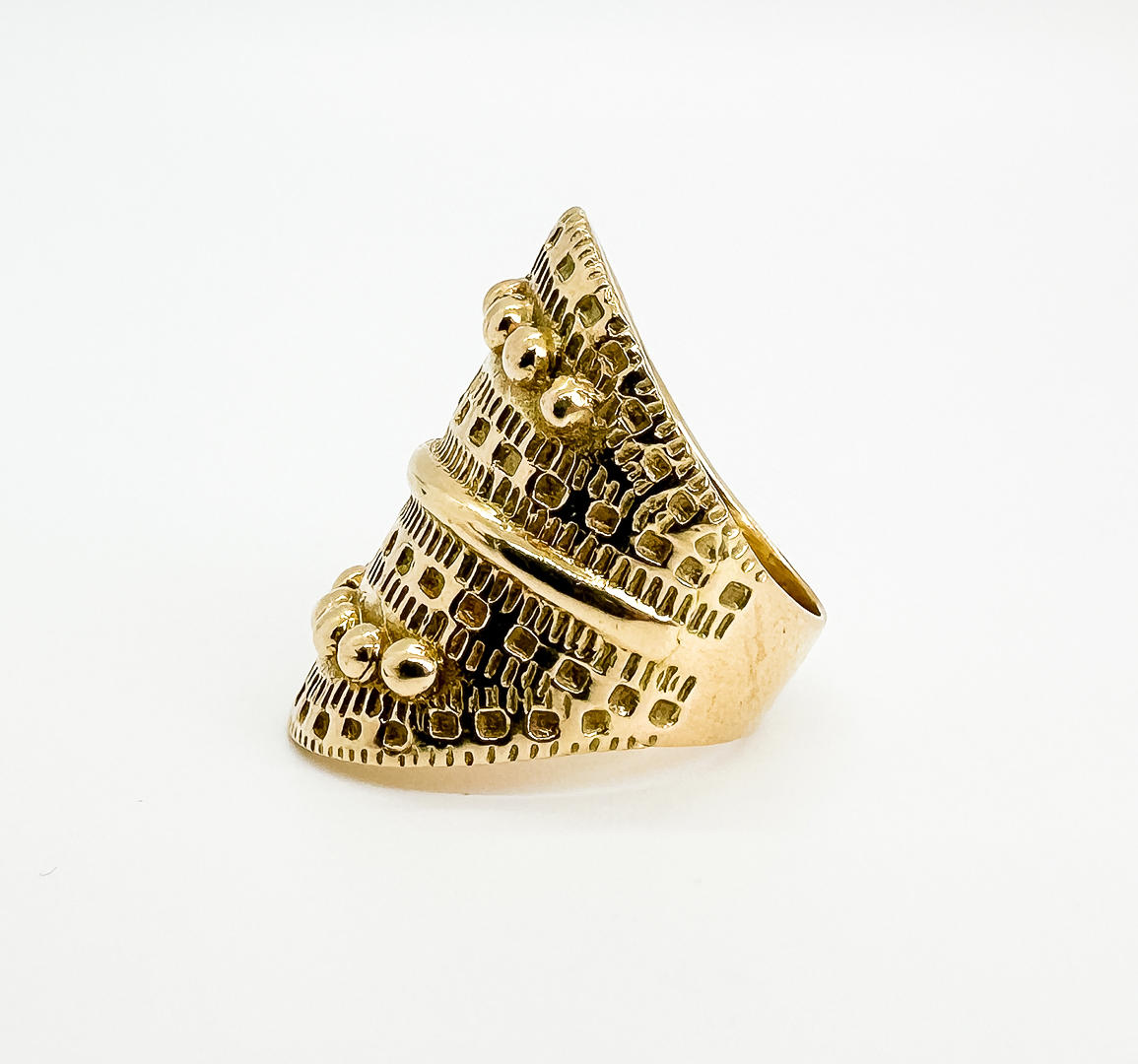 RING, 18k gold.
